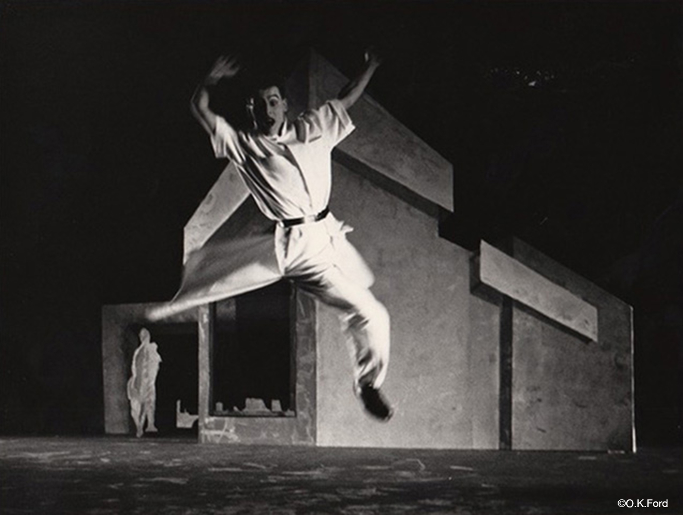 oeuvre_majeure_analogic-dance_saut_bruno_verdi_1984_photographe_o.k.ford