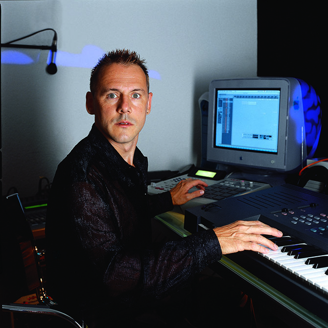 Bruno Verdi | Studio de musique et création d&#039;OPUS | Sound Designer | Créateur de nouvelles factures d&#039;instruments primées internationalement