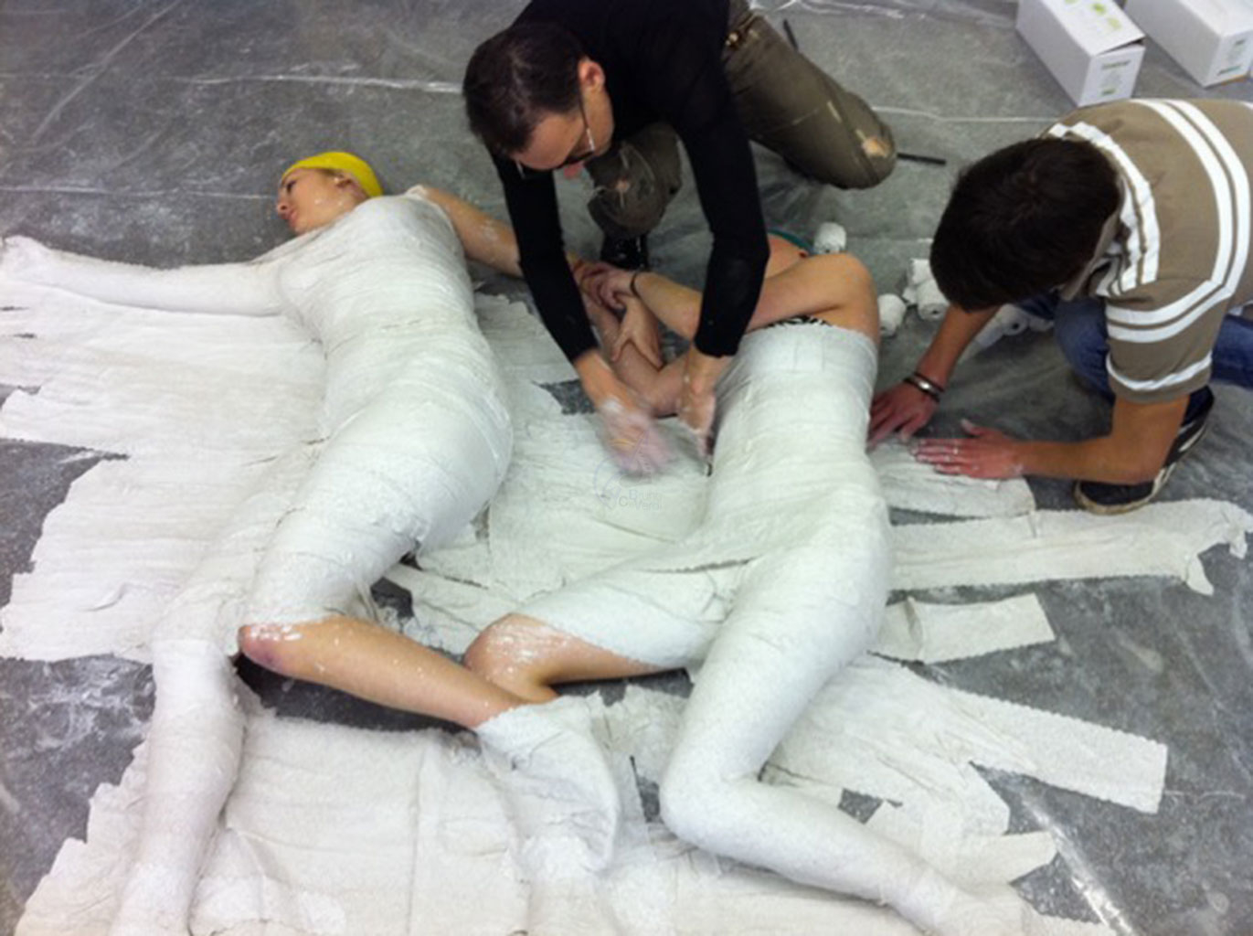 Bruno Verdi en atelier de création | Curateur idée concept © Bruno Verdi | Exposition &quot;Ex-Pompéi&quot; | ERACOM Place les Merciers Flon | Lausanne | 2011