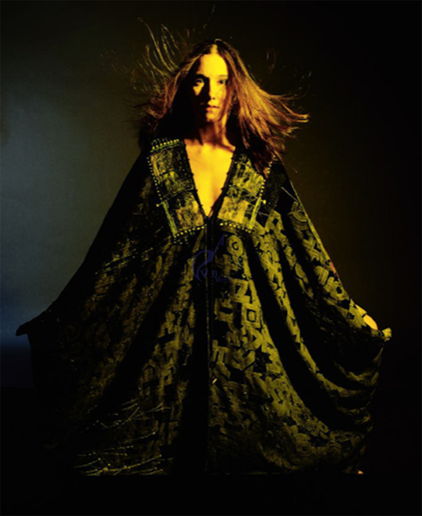&quot;Apparition&quot; | Exposition &quot;Façon de Corps&quot; | caméra Hasselblad 202 FA ©photo Bruno Verdi 1998