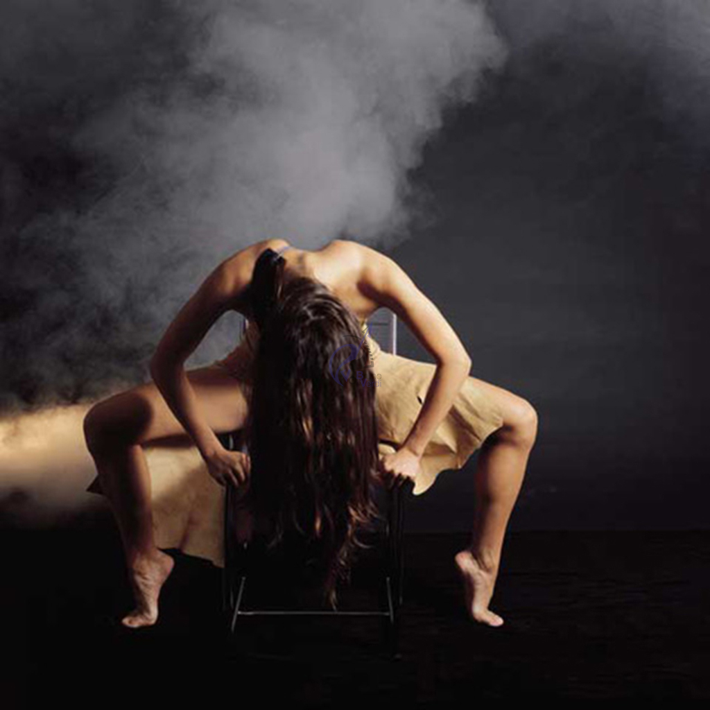 &quot;Réflexion&quot; | Exposition &quot;Façon de Corps&quot; | caméra Hasselblad 202 FA ©photo Bruno Verdi 2003