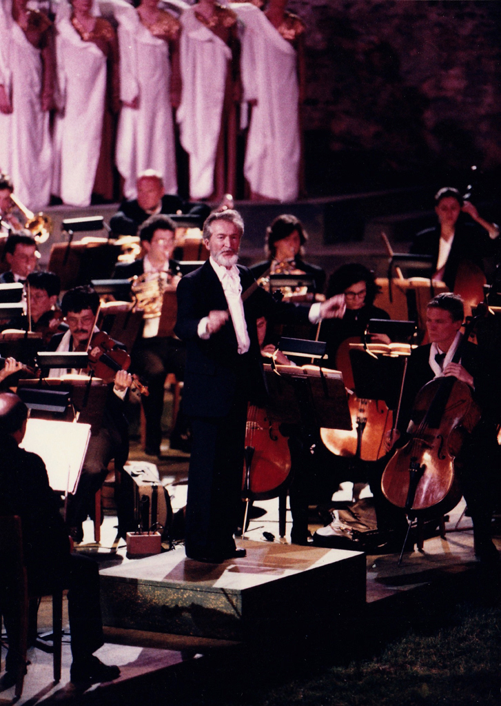 Directeur musical Michel Veuthey | 700 ans de la Suisse | Amphithéâtre Romain | Nicolas de Flüe de A. Honegger | Martigny Suisse | 1990-1991